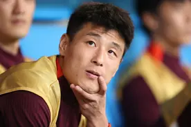 确定将进行膝盖手术，武磊无缘未来两场世预赛图片
