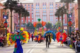 北京环球度假区春日狂欢升级回归，丰富线下体验激发春日消费活力图片