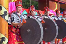 云南陇川举行目瑙纵歌狂欢活动图片