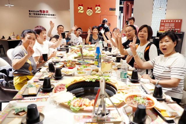 文旅消费“火出圈”——看六盘水依托气候优势打出“组合拳”