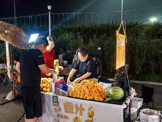 华灯初上，烟火升腾！冀南新区夜市点亮夜间图景
