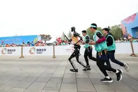 全球首场，“天工”！夺冠！图片