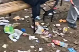 驴友徒步武功山被收卫生费后发现满地垃圾，镇政府：近期人流量大，清理不及时图片