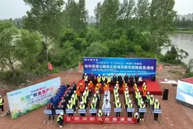 铁科高速公路延寿尚志界至五常段项目开展防汛抢险应急演练 全力备战洪涝灾害图片