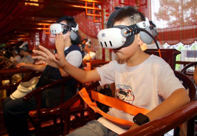 江苏苏州：沉浸式体验VR游拙政园