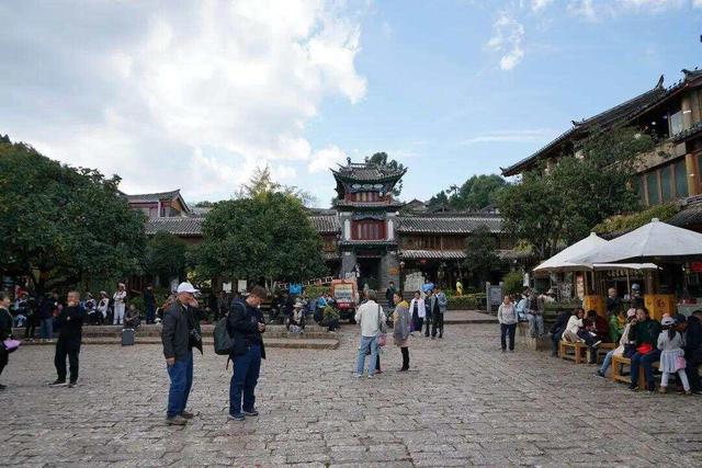 丽江古城“围城收费”卷土重来，定价50元？当地回应