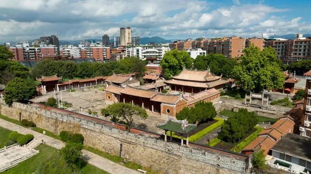 玩转“双节”！这里有超多新玩法！快来解锁“狂欢地图”……