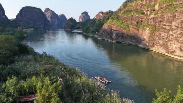 谁说冬天只有冷？龙虎山第一个不服！