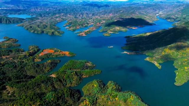 藏不住了！来渔洞水库邂逅初冬限定美景