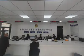 只需15分钟！呼和浩特新车上户实现号牌“立等可取”图片