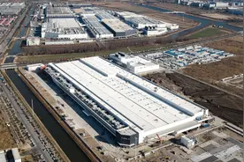 从开工到产品下线历时9个月 特斯拉在华第二座工厂正式投产图片