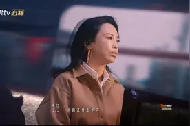 韩红、黄绮珊倾情演绎《成都》，真挚歌声唱哭听众图片