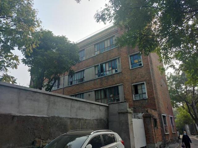 调查｜从追求神秘感到经营废墟生意——安保设防难挡“城市探险”