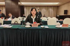 两会好声音丨省人大代表吴春梅：支持发展乡村车间，解决农村留守妇女就近就业问题图片