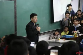 红星深度｜被张雪峰带火的“高考志愿规划师”：咨询收费最高过万，有培训机构声称“21天就能拿证”图片