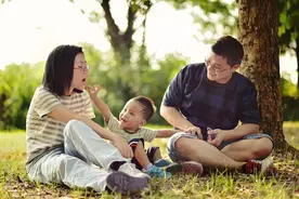 新加坡《海峡时报》：新加坡家庭，归属感正在消失？图片