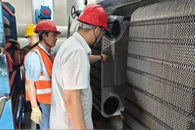 不惧高温“烤”验 靶向施治“冬病夏治”图片