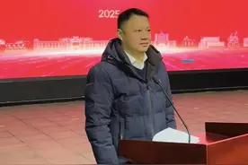 开学第一课 | 雅礼中南二附中校长石柱：蛇年智慧启新程，AI时代逐浪行图片