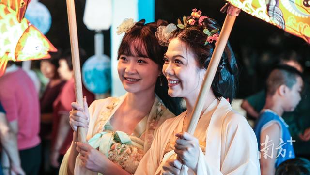 图集|七夕夜，“和美新江”的浪漫正在加载中……