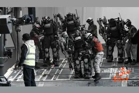 漂在青岛的“洋群演”：不为赚多少钱，只为过把演员瘾！图片