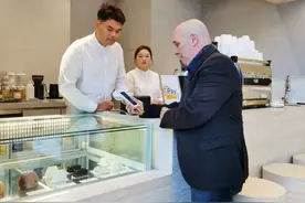 活动多、优惠大，上海长宁区“五一”消费市场亮点纷呈图片