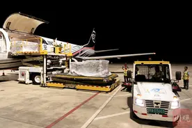 绵阳首条货运航线“绵阳＝深圳”正式通航图片