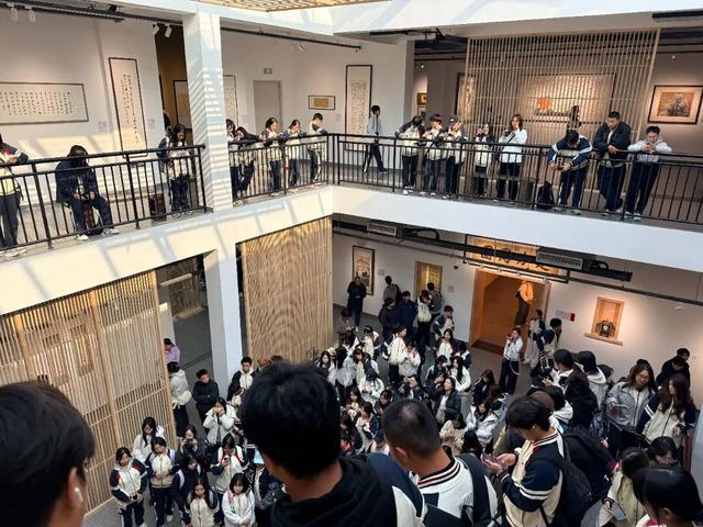 今天352人涌向长春这里，竟是为了……