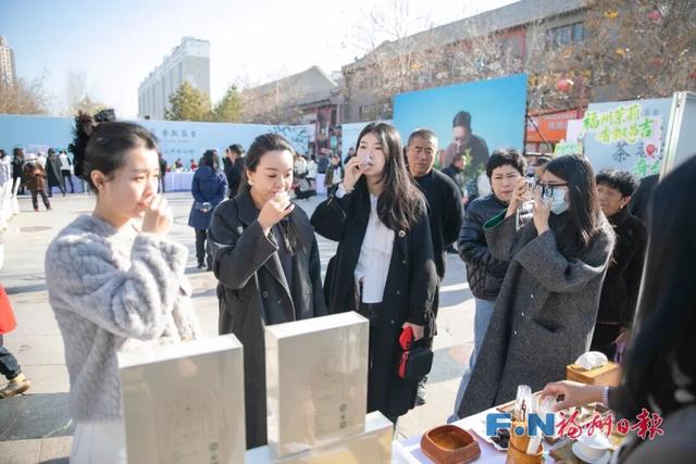 跨越万里！福州茉莉，香飘天山！