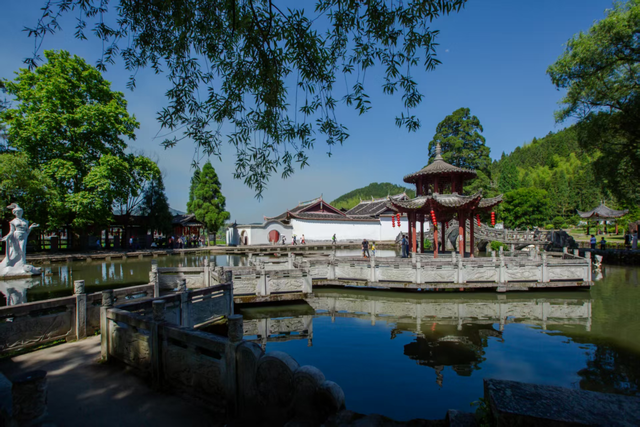 周宁浦源：在花鲤小镇感受“凉”城美景