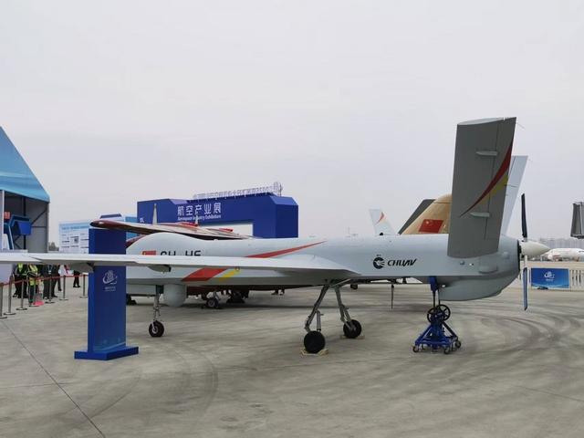 多图｜直击南昌飞行大会：多款彩虹无人机“明星”机型亮相