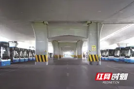 长沙县打造“桥下+”模式，变城市“边角料”为身边“小美好”图片