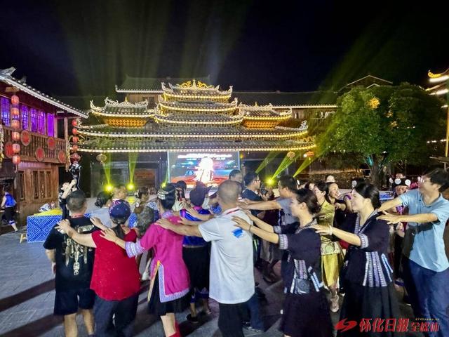 体验多彩民俗 传承长征精神 ——“京昆古驿道 智驾雪峰山”自驾游活动圆满结束