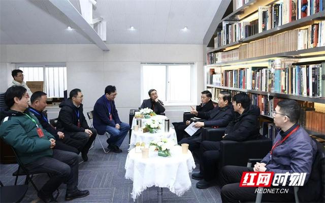 首届“湘美杯”全国中小学教师书法临创大赛评审活动在京举行