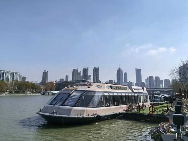 一夜爆火！无锡“钉子户”