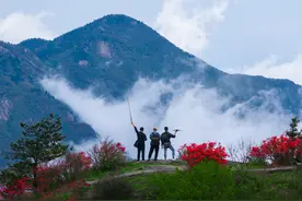 南岳衡山“五一”假期首日游客超8万人次，同比增长24.73%图片