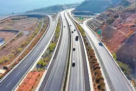 华坪至丽江高速公路全线通车 成都到丽江实现全程高速图片