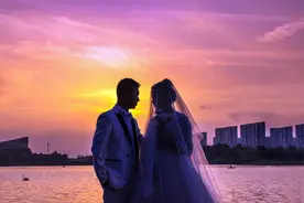 安徽阜阳：甜蜜520 爱在双清湾图片