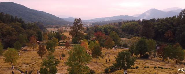 安徽黟县：斑斓塔川惹人醉