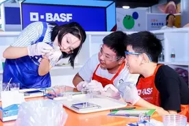 乐不思“暑”！重庆科技馆暑期接待观众65.4万人次，创历史新高图片