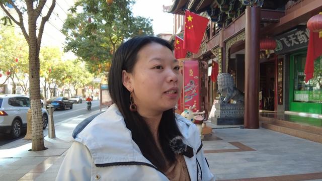 敦煌：双节同庆氛围浓 欣欣向荣风光好