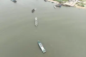 广东四地海事部门开展北江联合执法行动图片