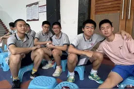 刚刚，体育中考开考！AI考官上岗！考到一半，下雨怎么办？图片