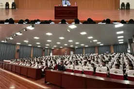 巨野县大义镇：普法强基在行动 法治副校长护航青春助成长图片