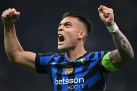 欧冠|冷雨夜，勇气铸就奇迹！国米4：3巴萨，进军决赛图片