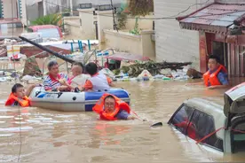 新闻多一度丨湖南一小区车库被淹3人遇难 暴雨来袭身处地库如何避险防溺？图片