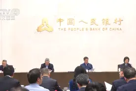 出实招、解困局 金融赋能助力民营企业“乘风破浪”图片
