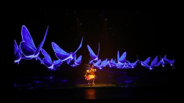 重温经典，《巴啦啦小魔仙》元宇宙亲子舞台剧深圳首演