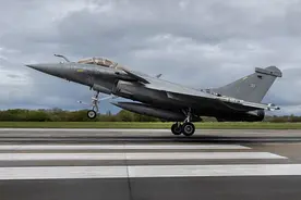 印度空军计划增购40架法制“阵风”战机，此前已购买36架图片