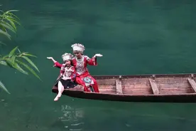 云梦看鹤峰：“屏山峡谷”中国仙本那 世外古桃源图片