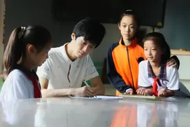 致敬老师 | ​杨志伟：以爱之名，走在乡村教育的希望之路上图片